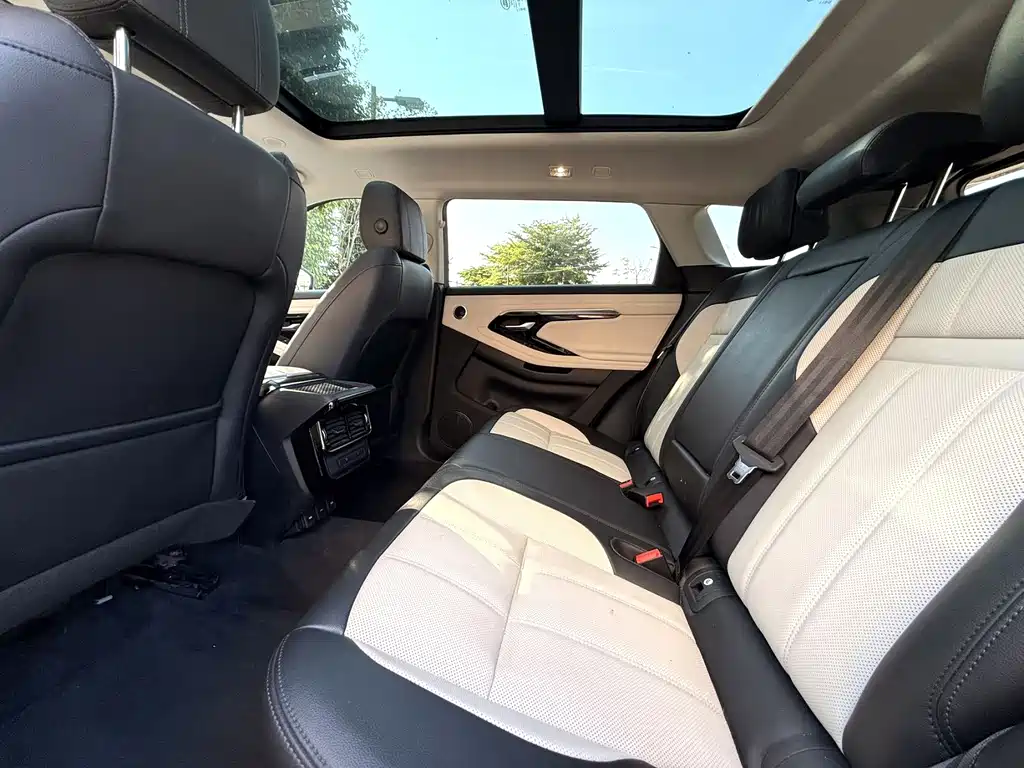 Land Rover Evoque — фото 8