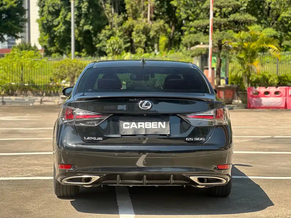 Lexus GS — фото 4