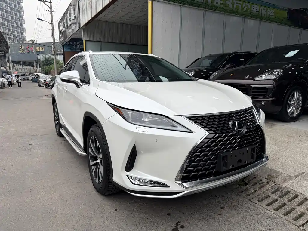 Lexus RX — фото 2