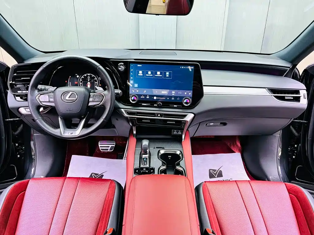Lexus RX — фото 9