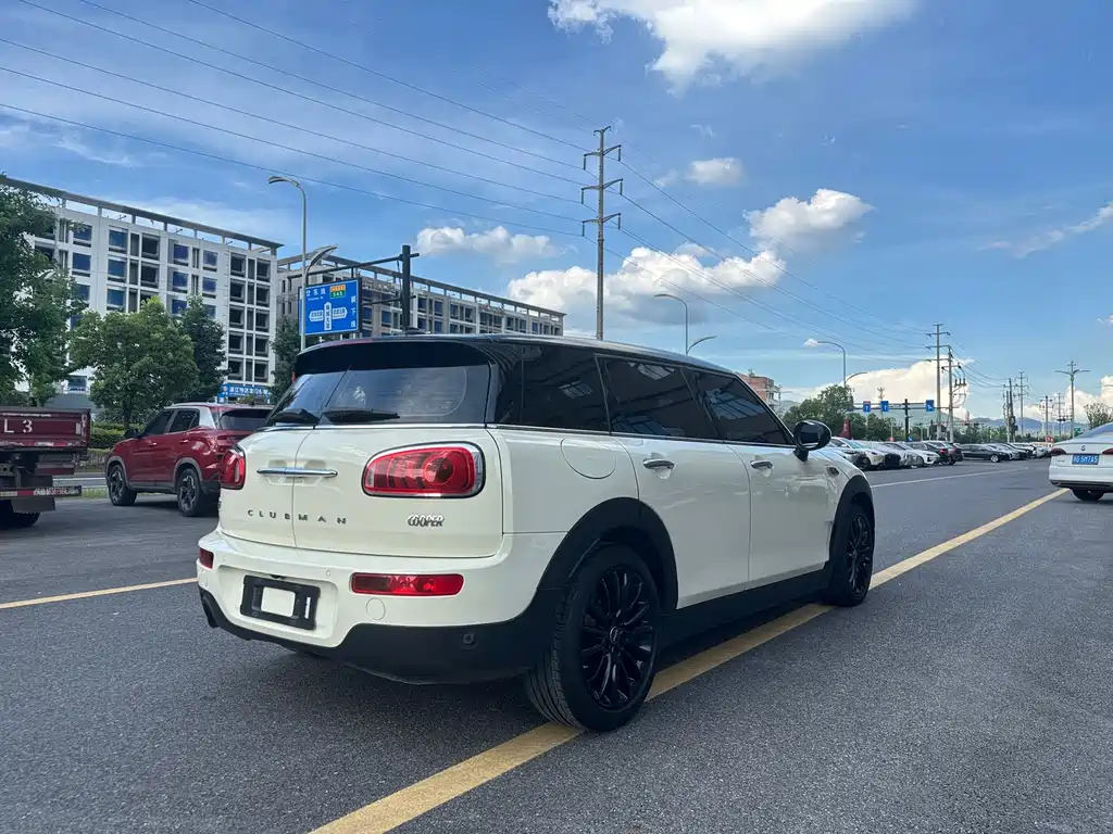 MINI Mini Clubman — фото 4