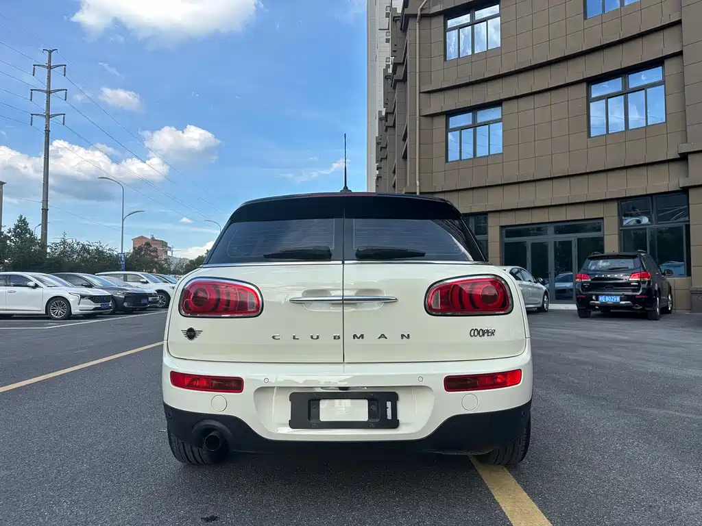 MINI Mini Clubman — фото 5