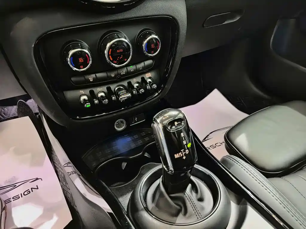 MINI Mini Clubman — фото 8