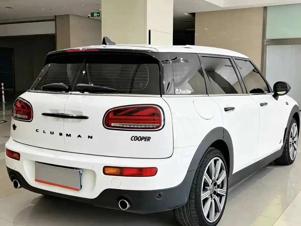 MINI Mini Clubman — фото 9