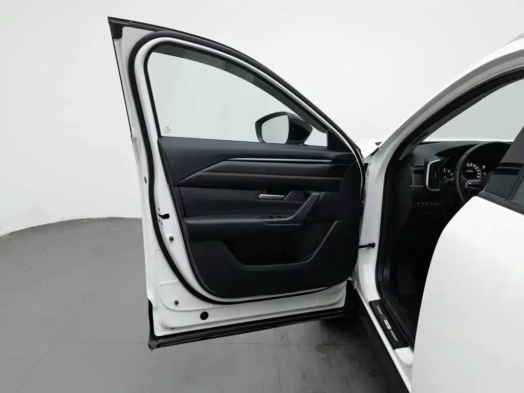 Mazda CX-50 Xingye — фото 8