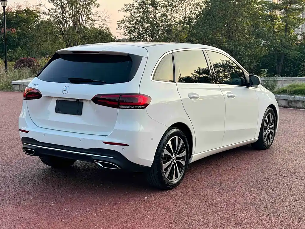 Mercedes-Benz B-Class — фото 6