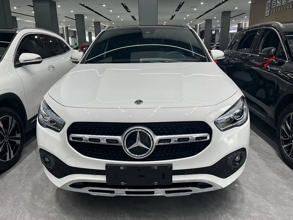 Mercedes-Benz GLA — фото 2