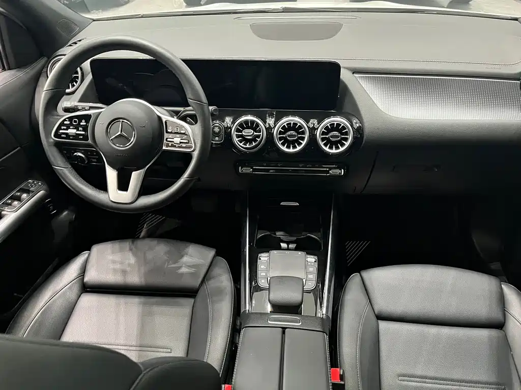 Mercedes-Benz GLA — фото 5