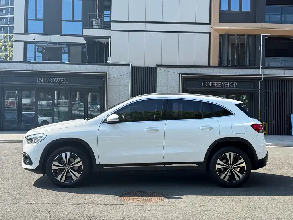 Mercedes-Benz GLA — фото 3