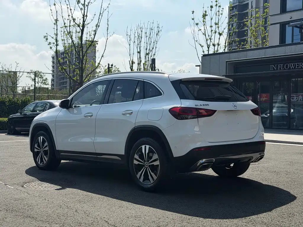 Mercedes-Benz GLA — фото 4