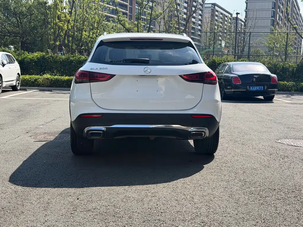 Mercedes-Benz GLA — фото 5