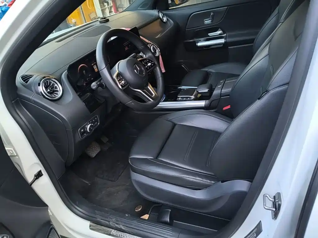 Mercedes-Benz GLA — фото 14