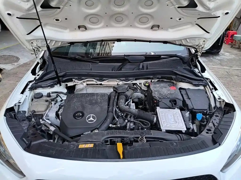 Mercedes-Benz GLA — фото 19