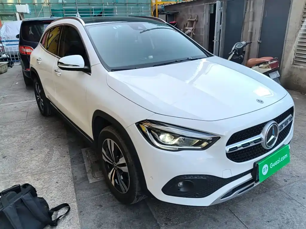 Mercedes-Benz GLA — фото 3