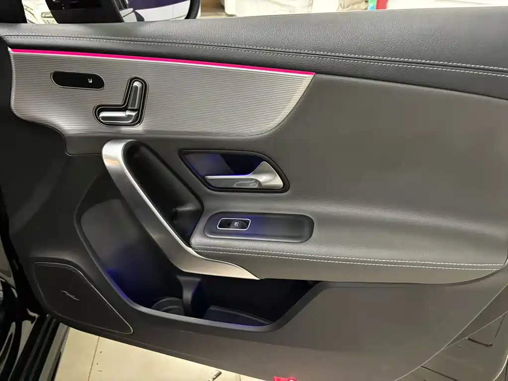 Mercedes-Benz A-Class AMG — фото 11