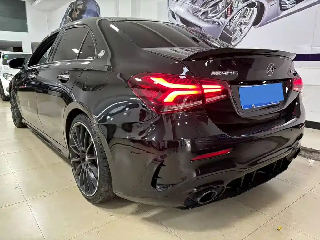 Mercedes-Benz A-Class AMG — фото 13