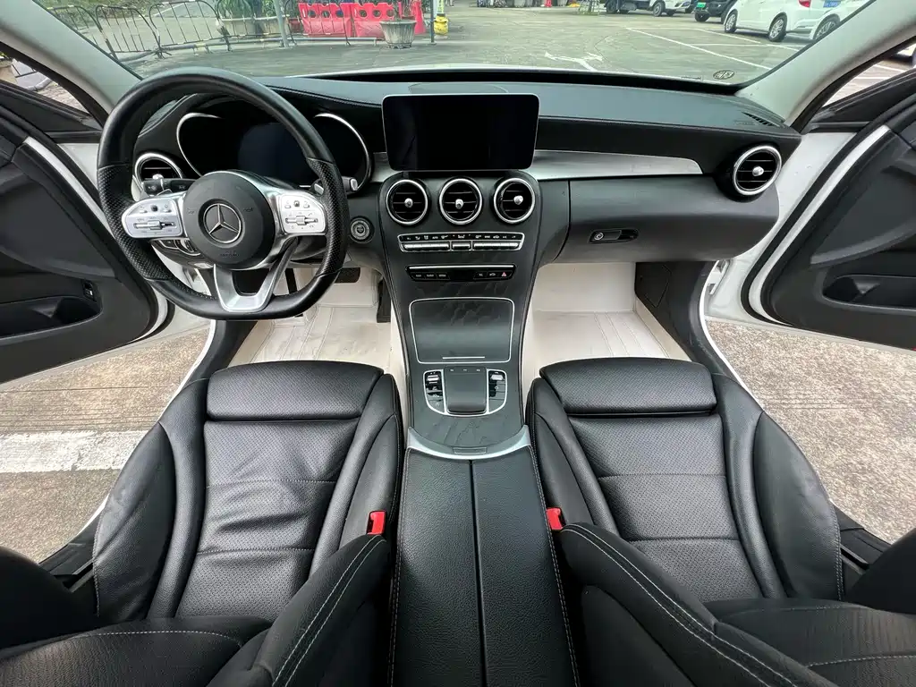 Mercedes-Benz C-Class — фото 13