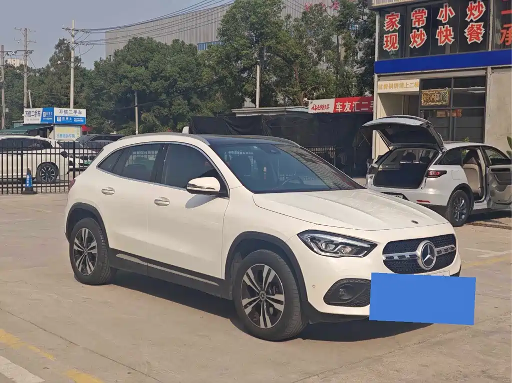 Mercedes-Benz GLA — фото 3