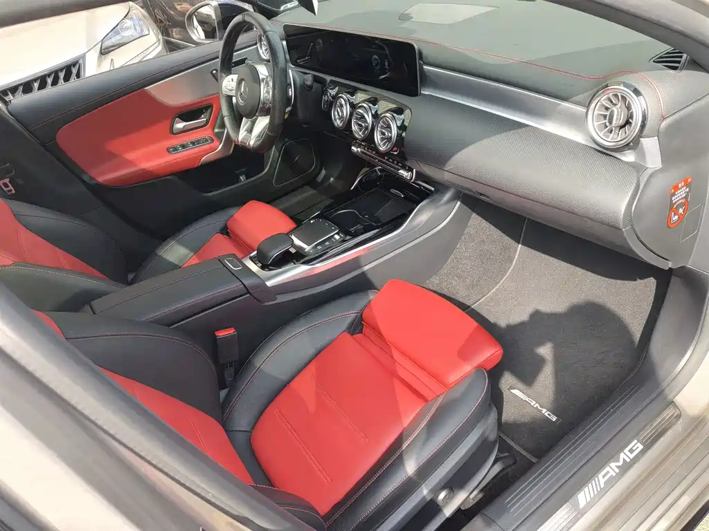 Mercedes-Benz A-Class AMG — фото 4