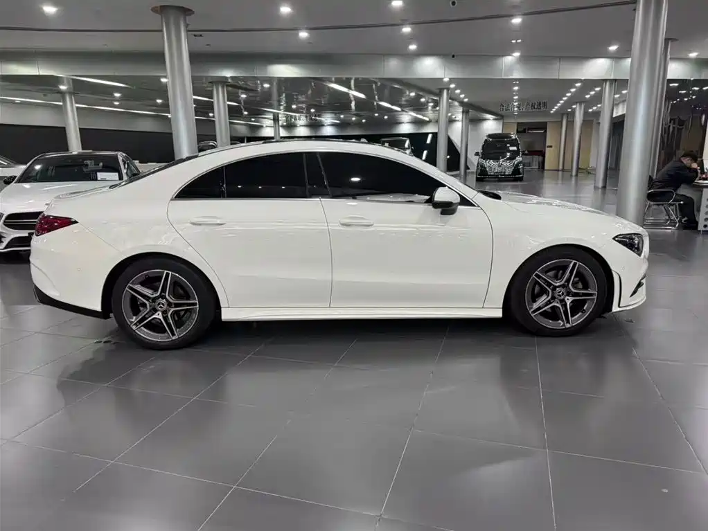 Mercedes-Benz CLA (Import) — фото 6