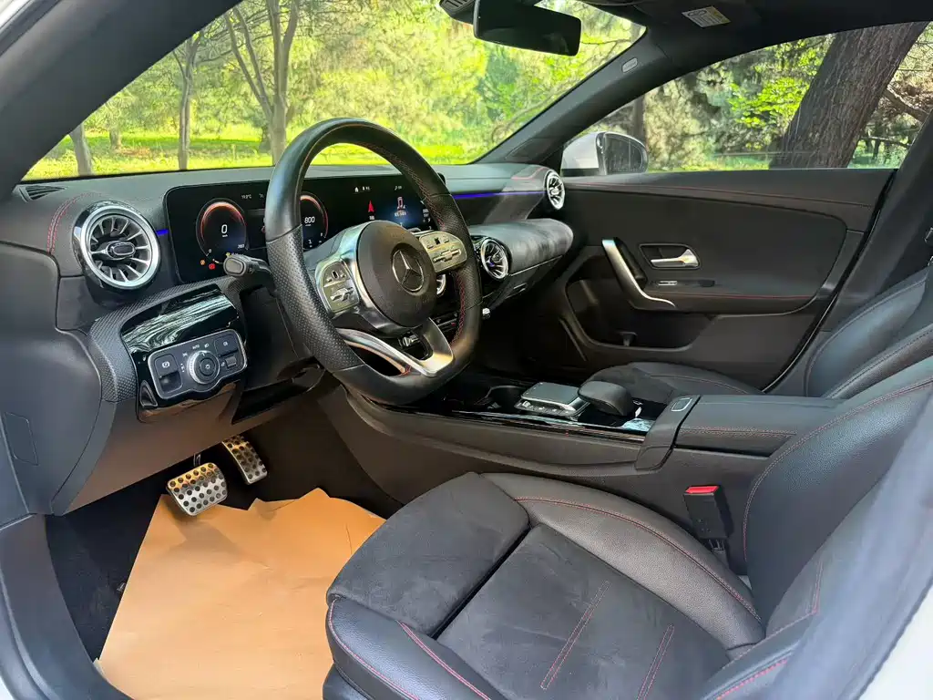 Mercedes-Benz CLA (Import) — фото 4