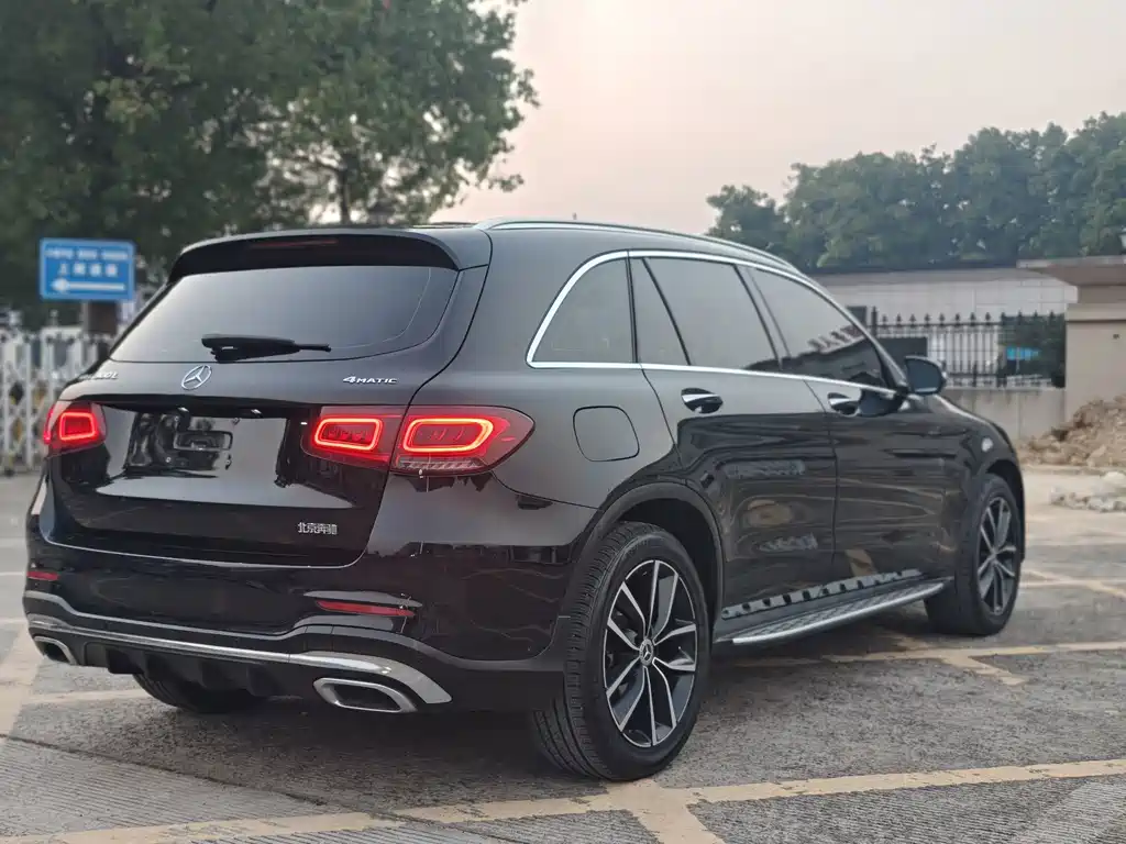Mercedes-Benz GLC — фото 11