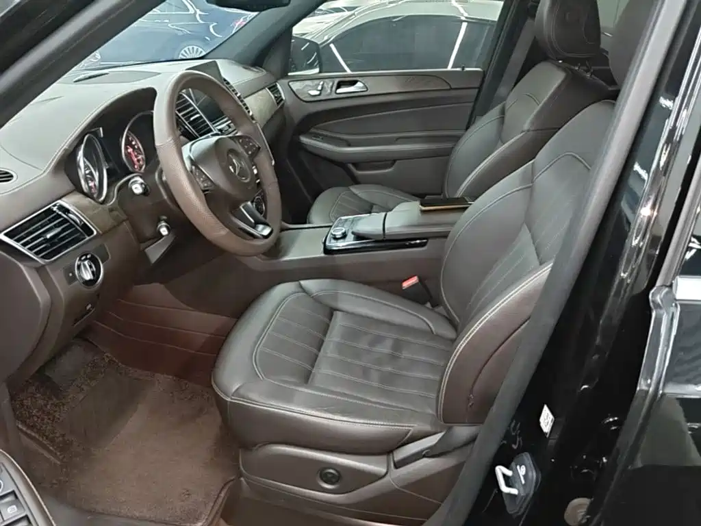 Mercedes-Benz GLE (Import) — фото 14
