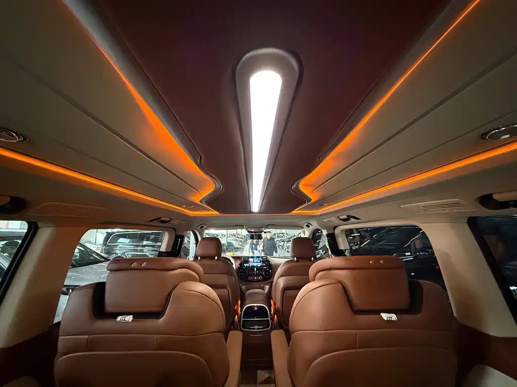 Mercedes-Benz Vito — фото 11