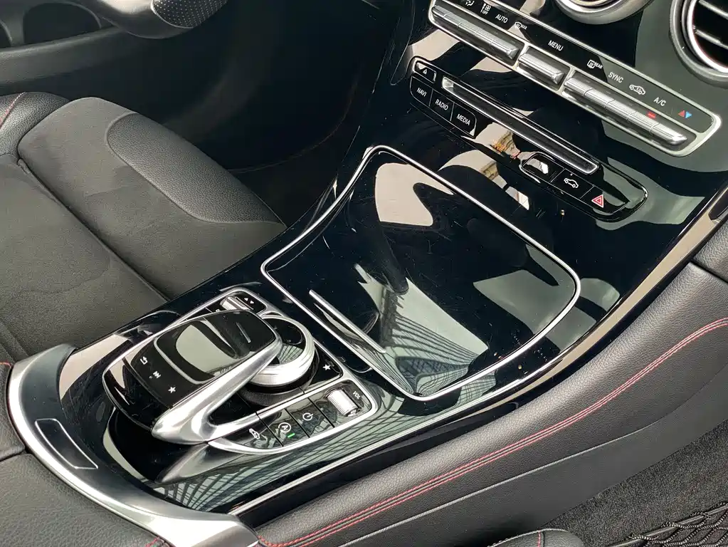 Mercedes-Benz GLC AMG — фото 14