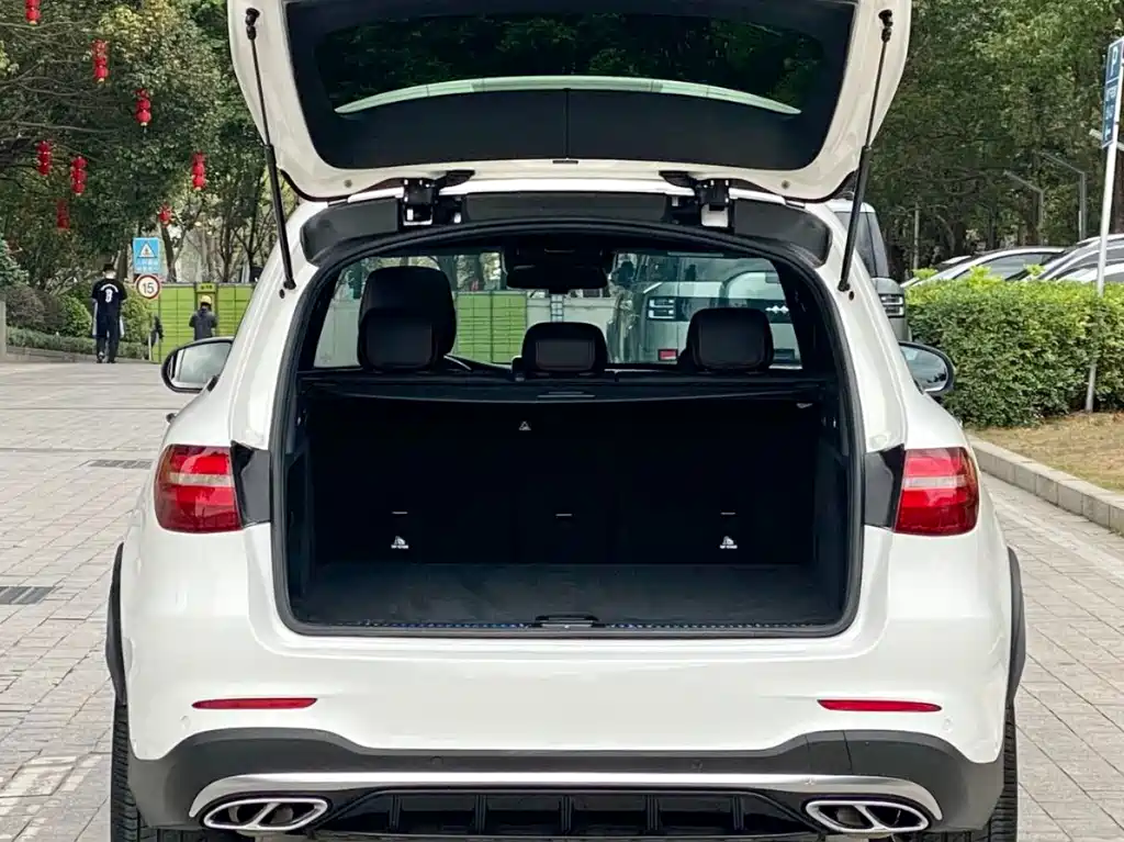 Mercedes-Benz GLC AMG — фото 17