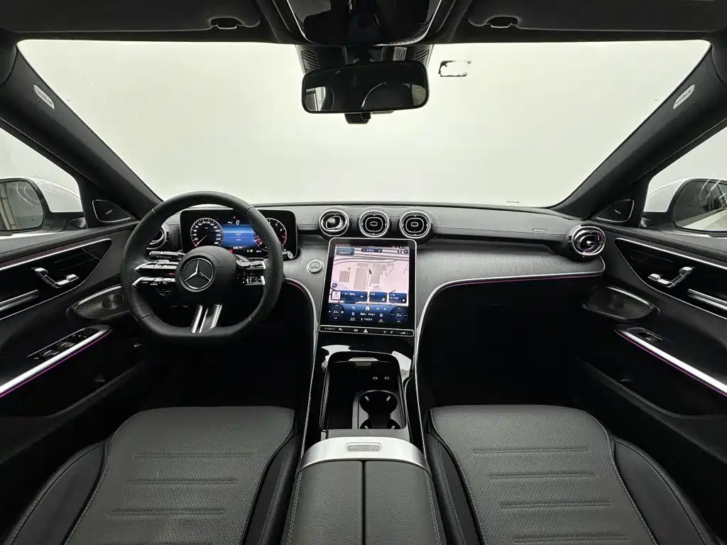 Mercedes-Benz C-Class — фото 19