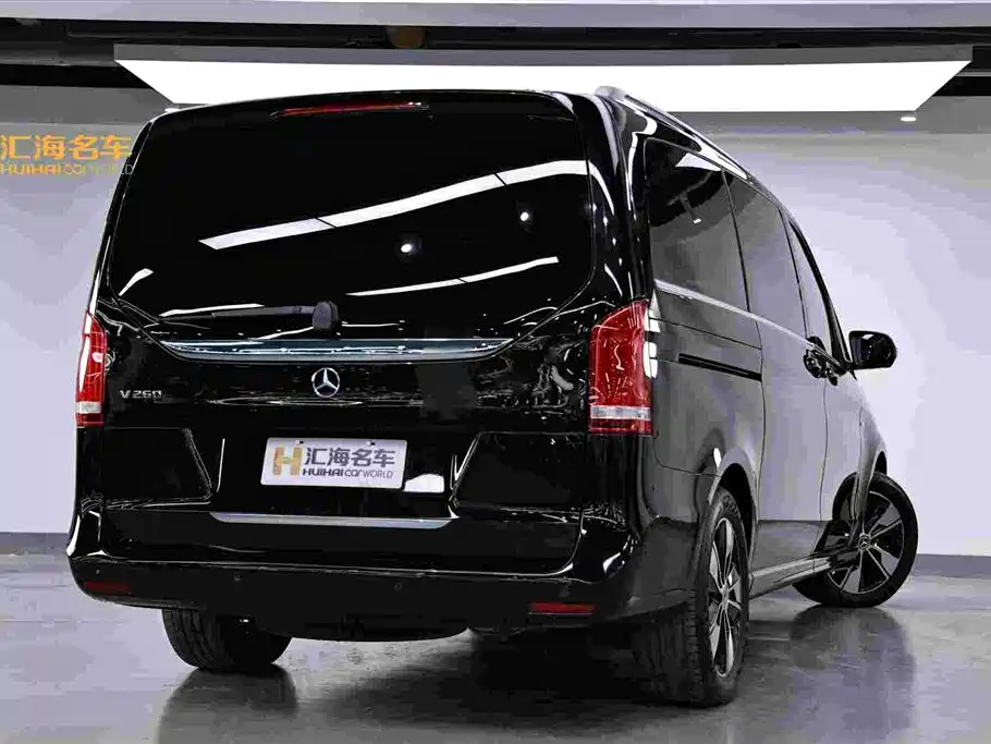 Mercedes-Benz V-Class — фото 4