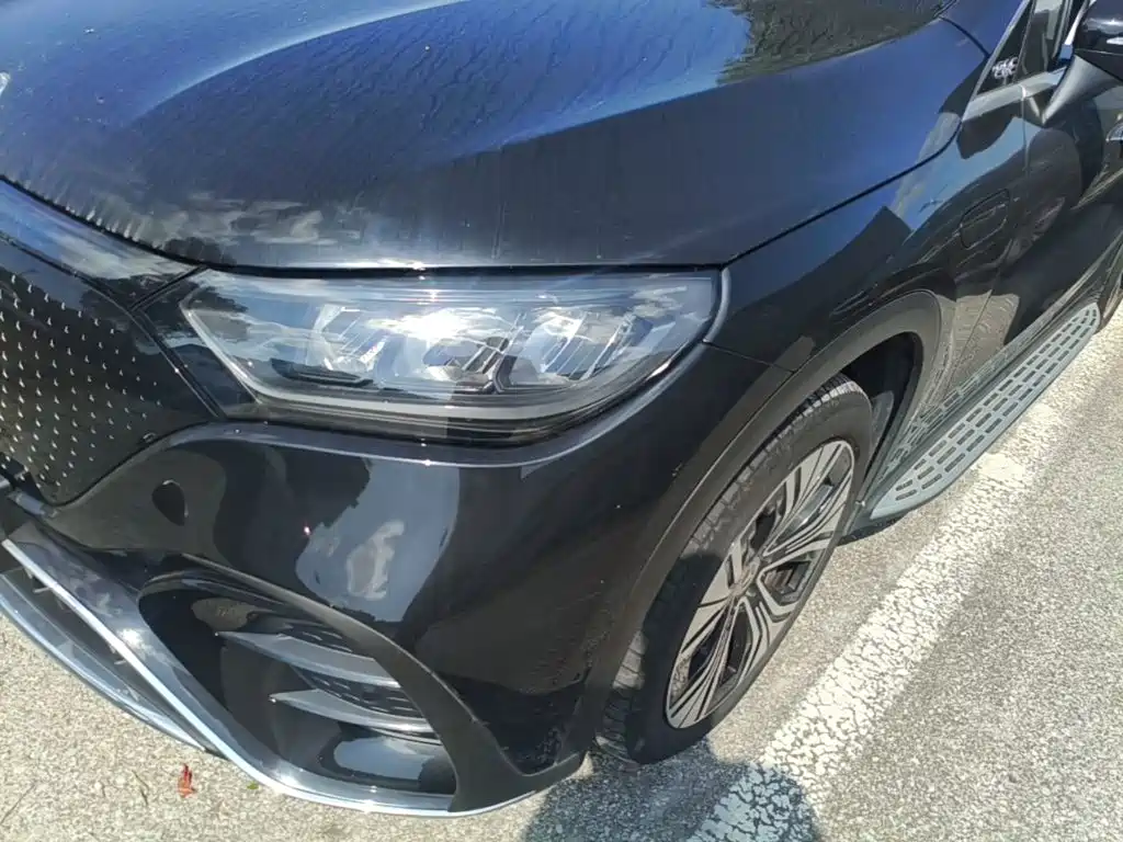 Mercedes-Benz EQE SUV — фото 23