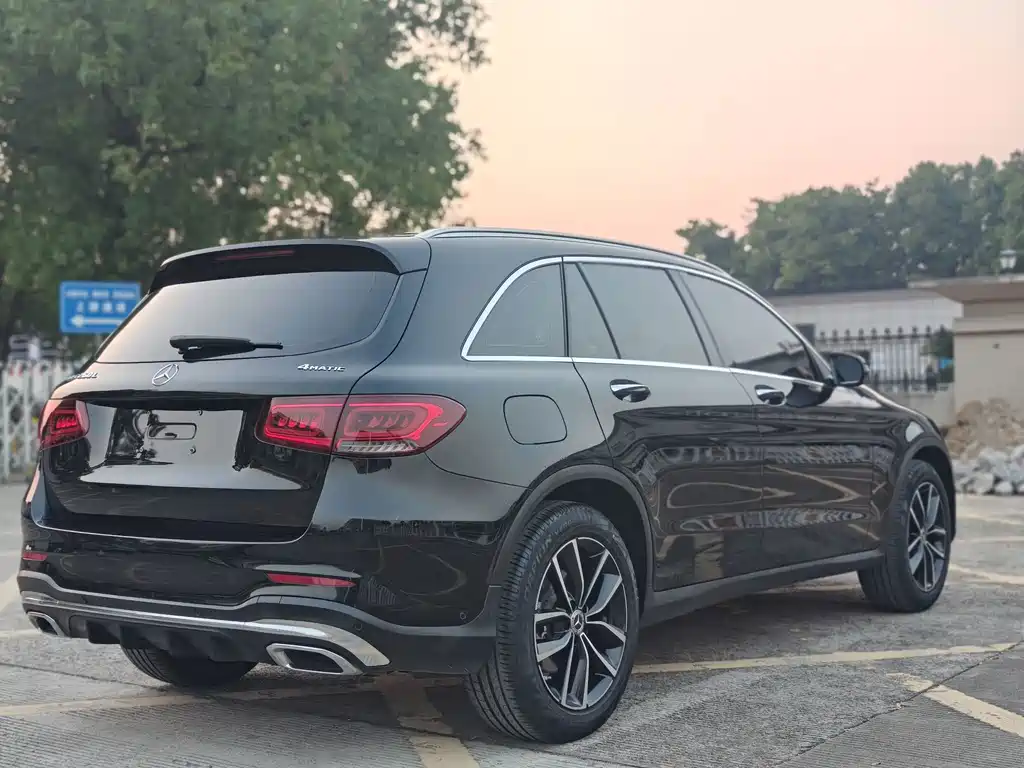 Mercedes-Benz GLC — фото 12