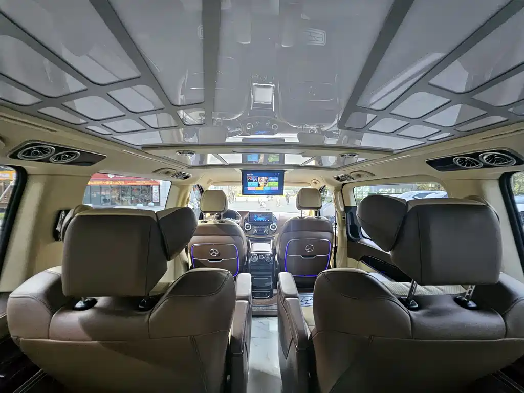 Mercedes-Benz Vito — фото 26