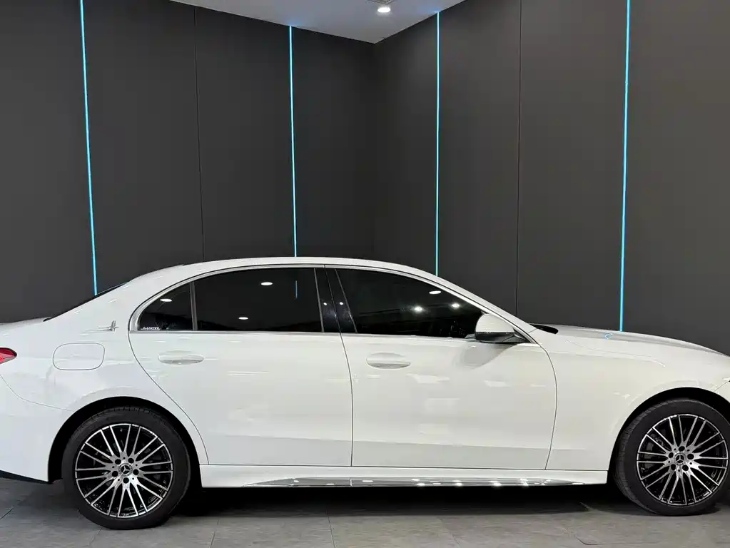 Mercedes-Benz C-Class — фото 5