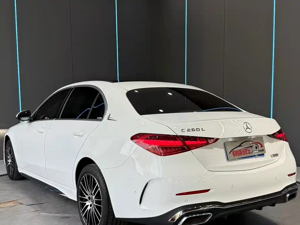 Mercedes-Benz C-Class — фото 8
