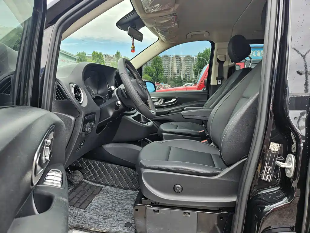 Mercedes-Benz Vito — фото 7