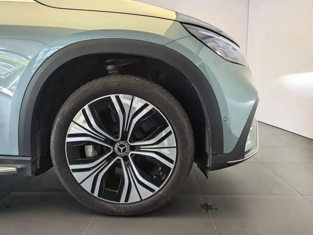 Mercedes-Benz EQE SUV — фото 2