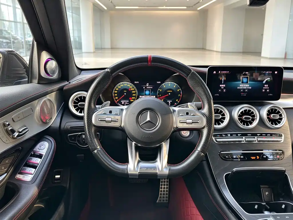 Mercedes-Benz GLC AMG — фото 14