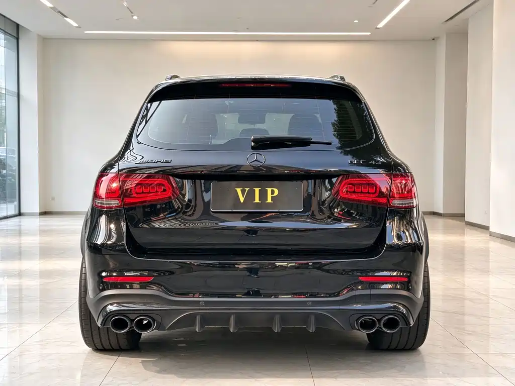 Mercedes-Benz GLC AMG — фото 5