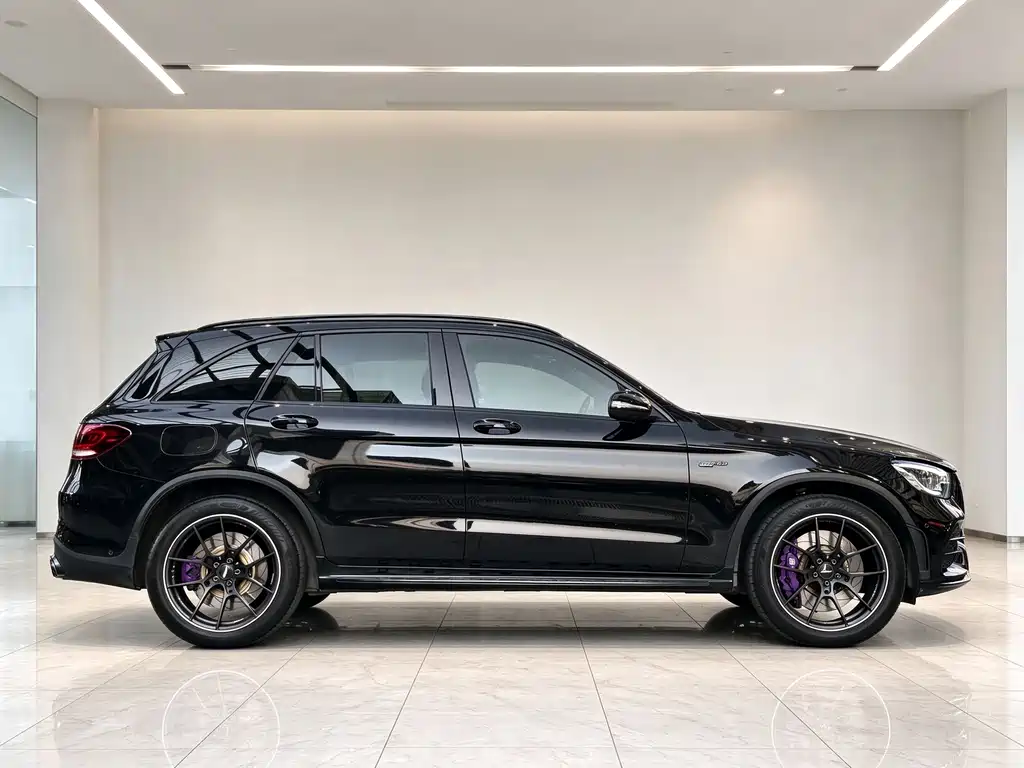 Mercedes-Benz GLC AMG — фото 7