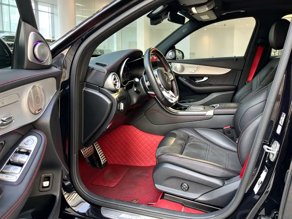 Mercedes-Benz GLC AMG — фото 9