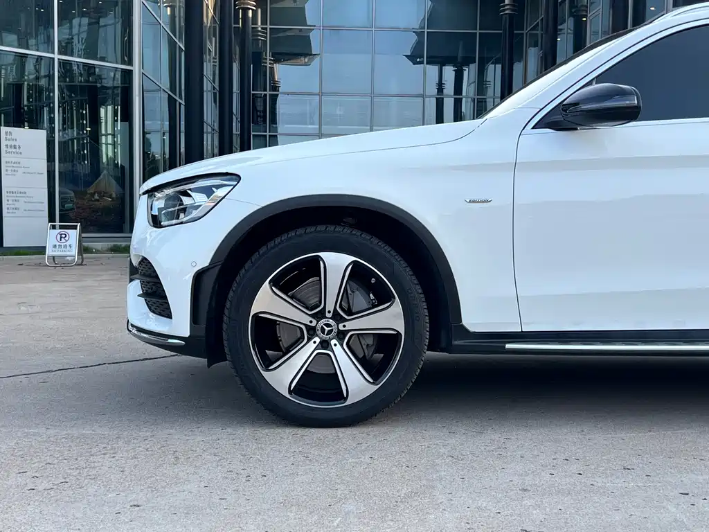 Mercedes-Benz GLC — фото 4
