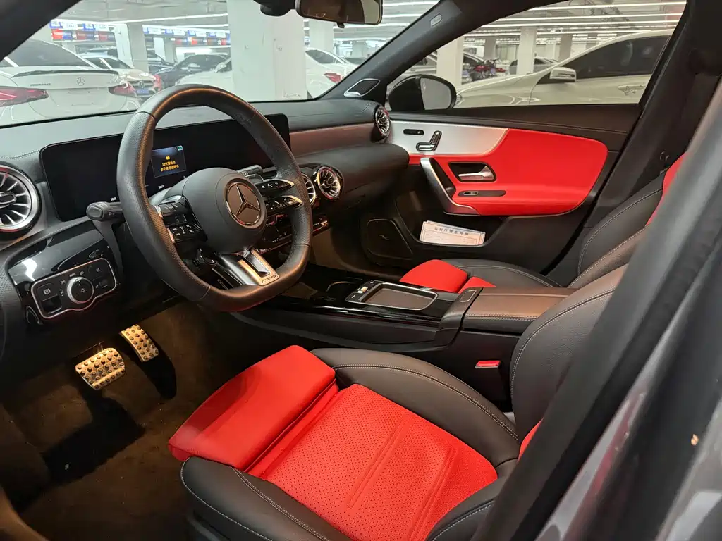 Mercedes-Benz A-Class AMG — фото 4