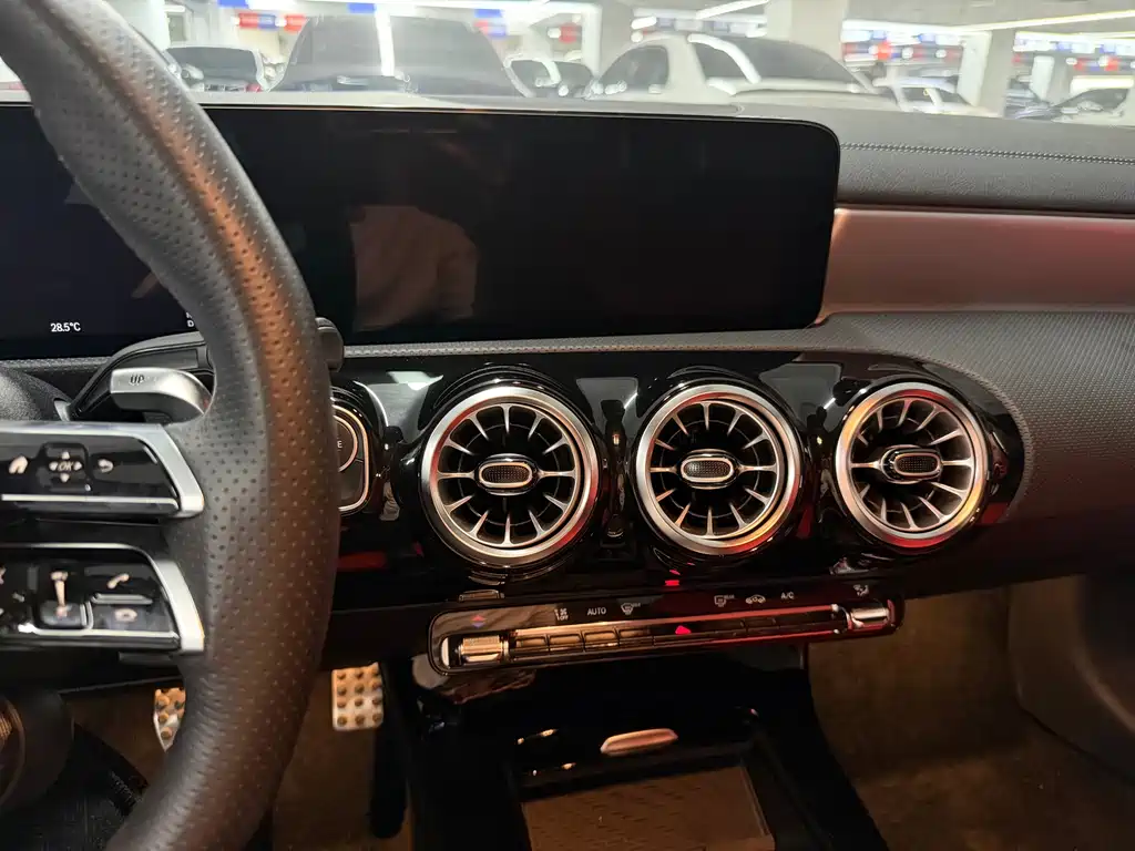 Mercedes-Benz A-Class AMG — фото 7