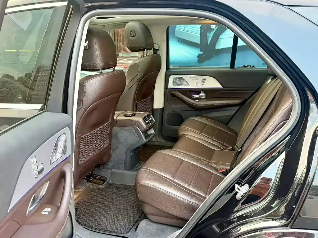 Mercedes-Benz GLE (Import) — фото 5