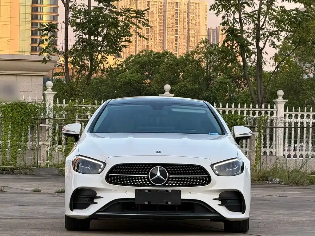 Mercedes-Benz E-Class (Import) — фото 10