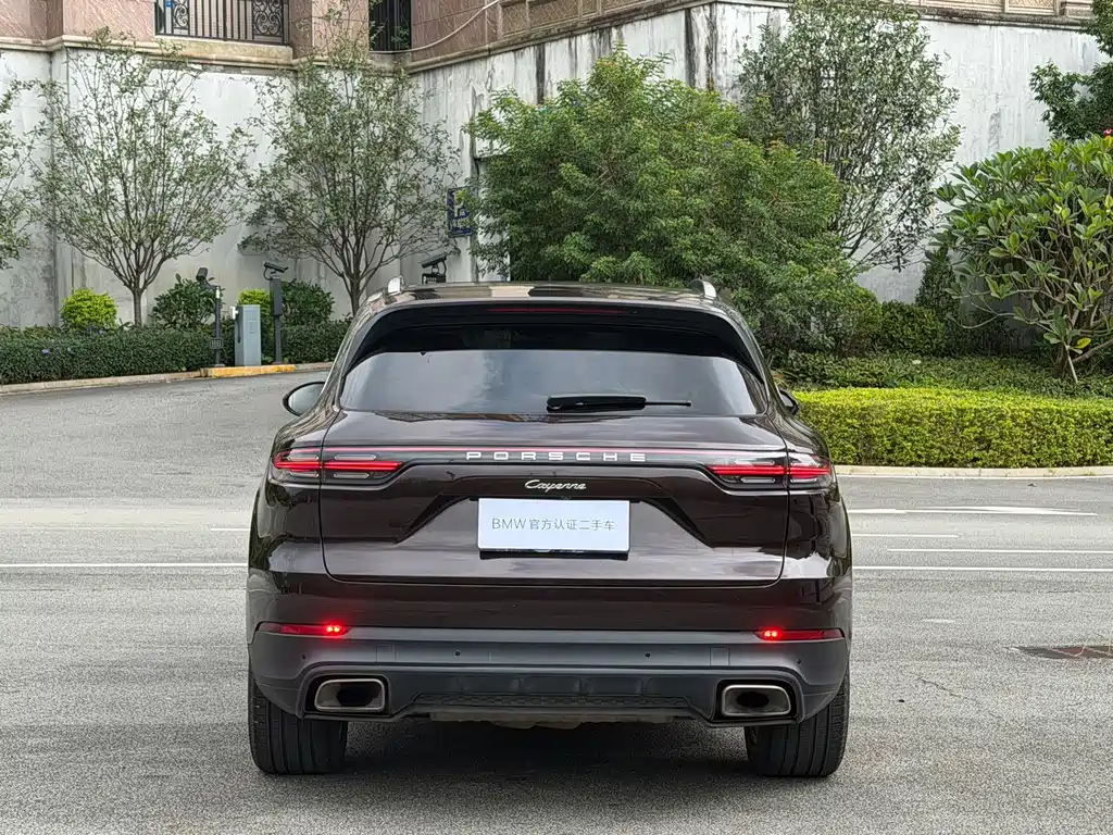 Porsche Cayenne — фото 5