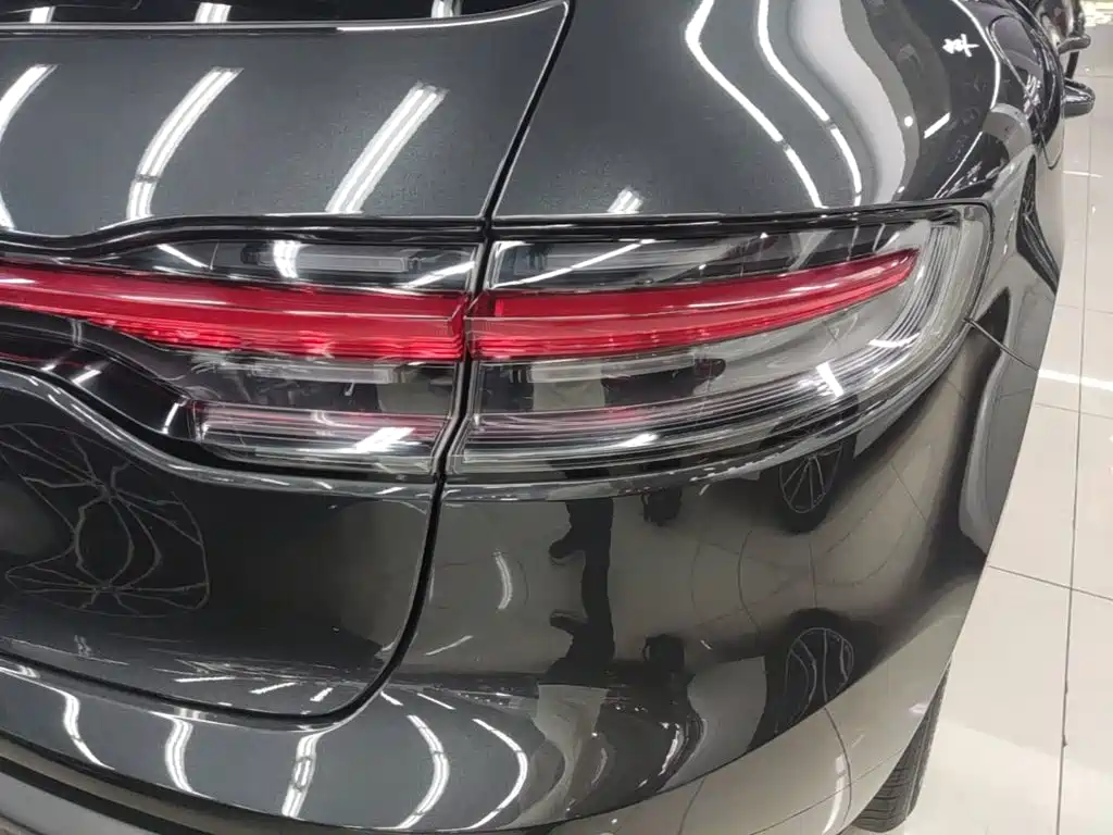 Porsche Macan — фото 7